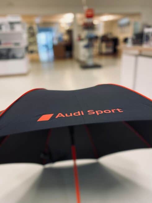 Audi Sport Paraply 312:- (ord pris 375:-)