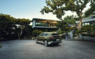New Enyaq Basis 2025 Family Home Static